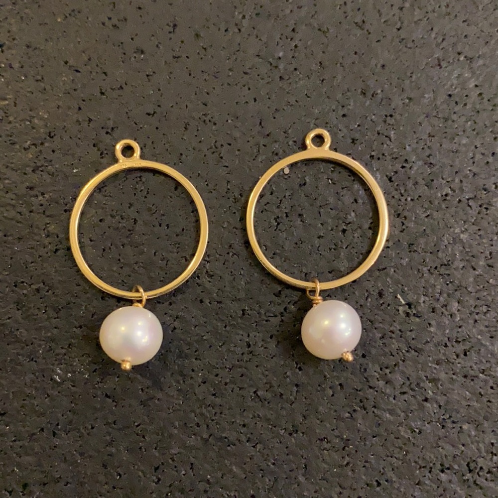 Retired authentic Pandora COMPOSE 14k yellow gold and pearl earring charms